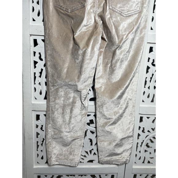 Free People Sweet Jane Women’s Champagne Mid Rise Velvet Jeans Size 31 - Picture 9 of 11